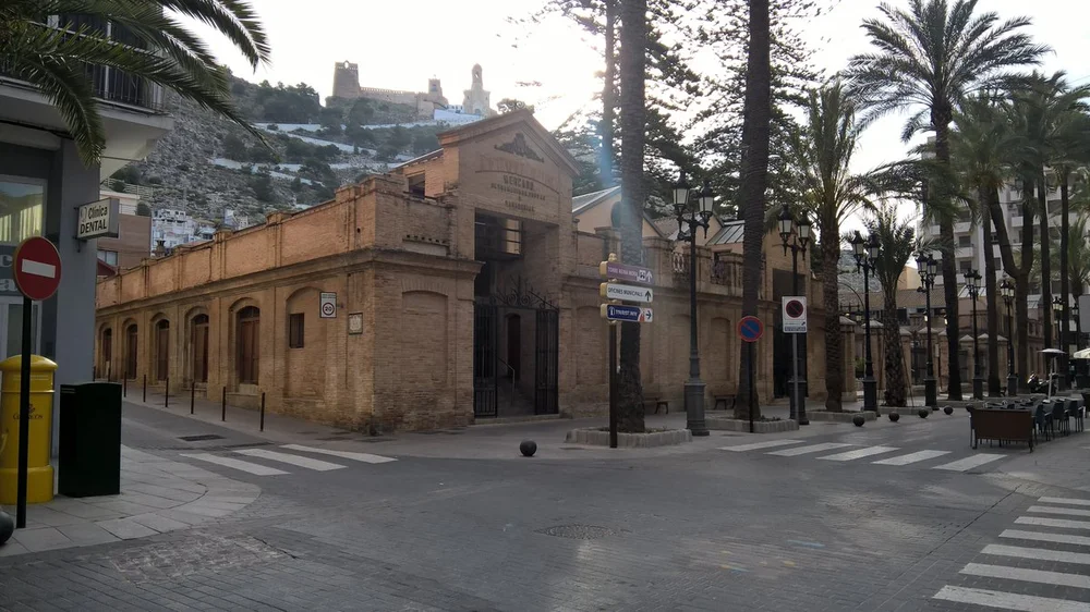 S'obri la licitació per a explotar el nou gastromercat amb set parades i un espai central