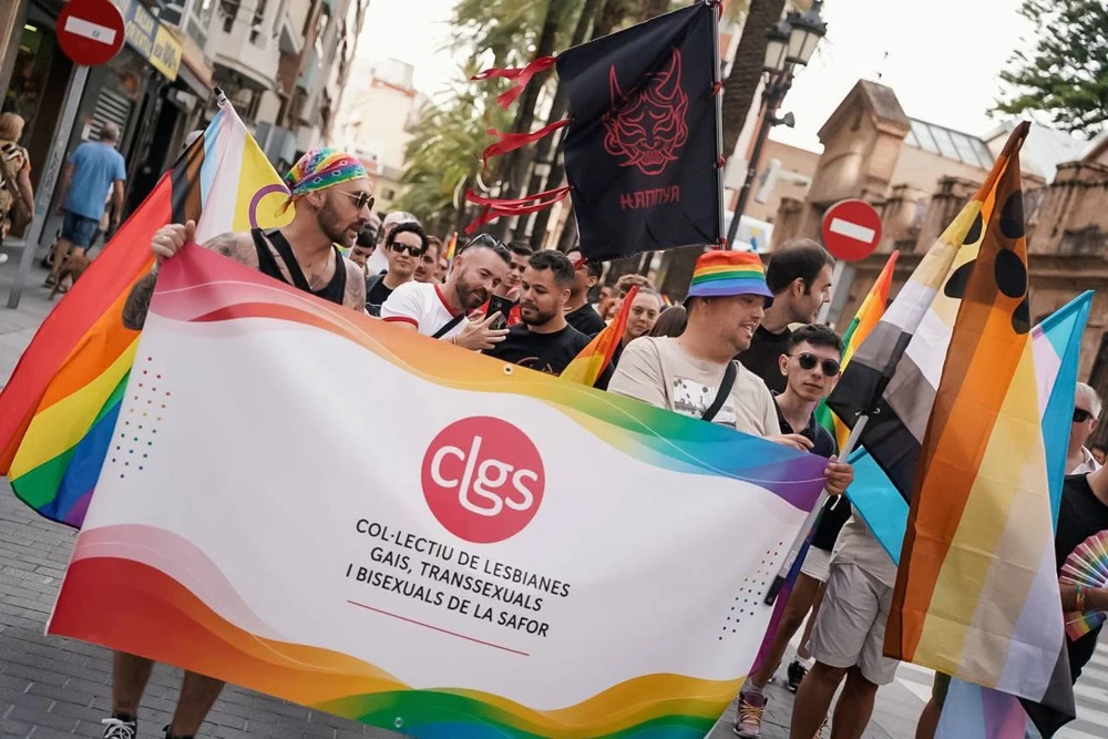 La Marcha del Orgullo reivindica en las calles la igualdad, el respeto y la diversidad
