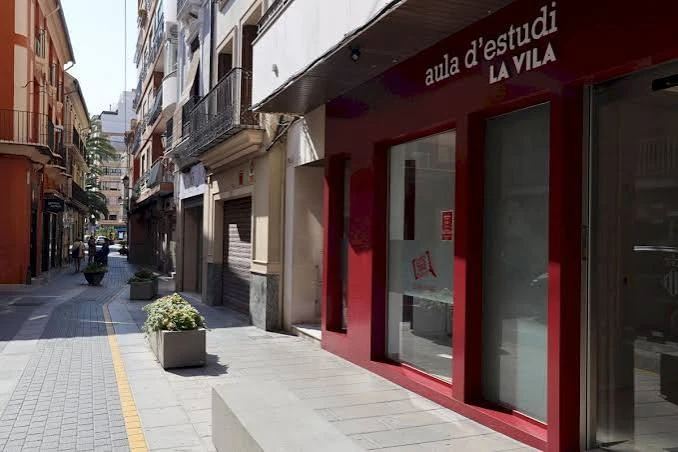 El consistori aprova les ajudes per a estudiants Erasmus amb una dotació de 35.000 euros