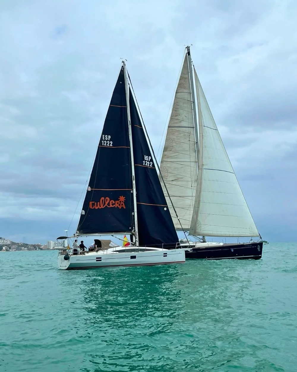 L'embarcació Barbablu s'imposa en la dura travessia d'altura fins a les Illes Balears