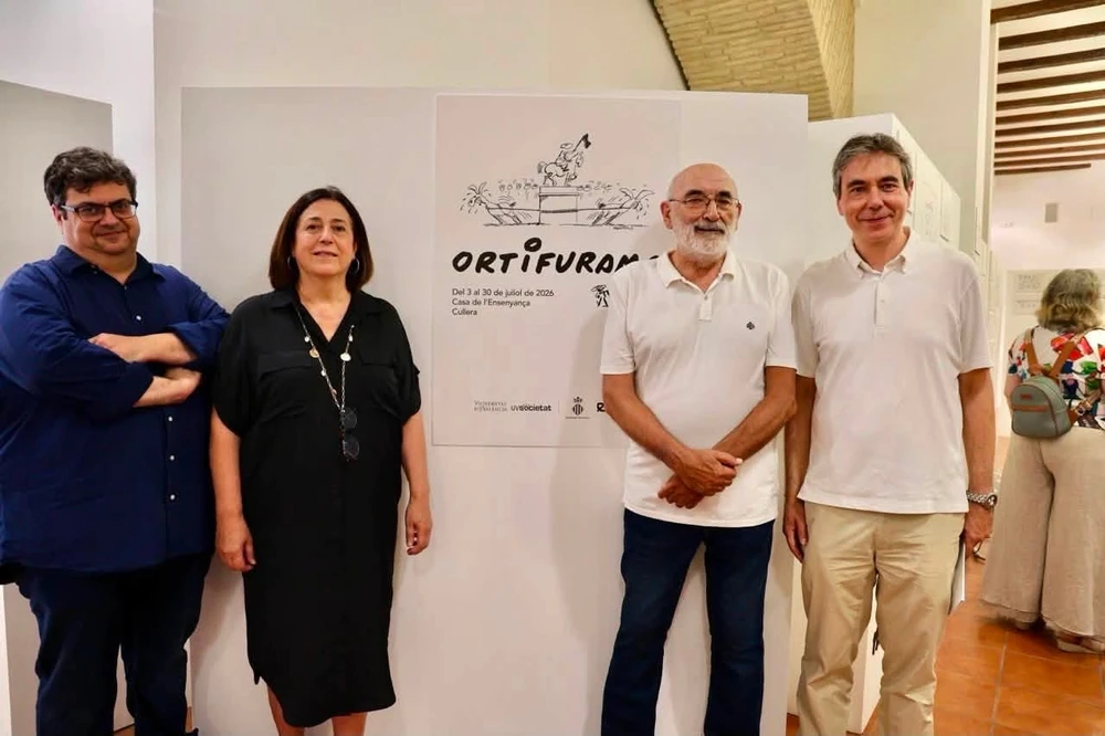 La Casa de l’Ensenyança repàssa quaranta anys d’història valenciana amb l'humor mordaç d'Ortifus