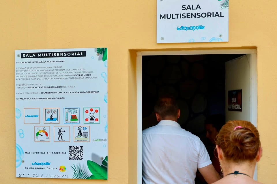 Aquópolis Cullera estrena una sala multisensorial per a l'autoregulació de persones neurodivergents