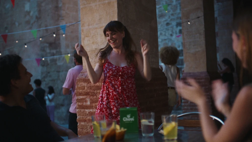 'Los del Río' protagonitzen el nou anunci d'una popular marca d'allioli gravat al nostre poble