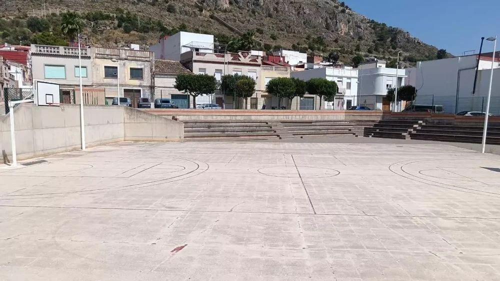 Cinco entidades deportivas reclaman soluciones urgentes a la falta de espacio mientras se anuncian dos nuevas pistas