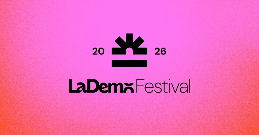 LaDemo, el primer festival que une cultura digital, debate juvenil y música aterriza en nuestra playa