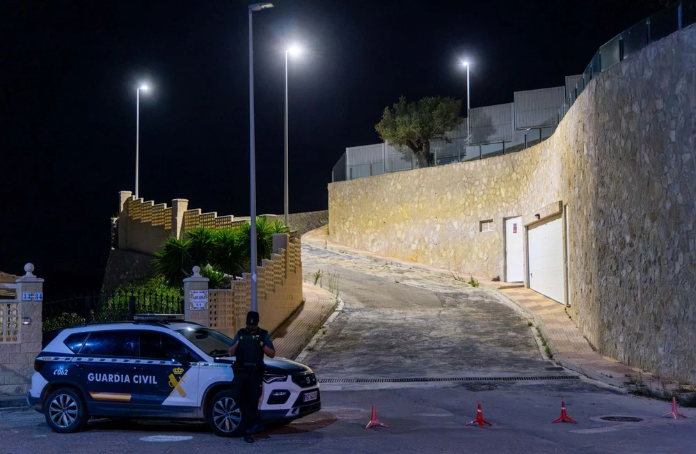 Investigan la muerte de un matrimonio extranjero hallado sin vida junto a un jacuzzi en Cap Blanc