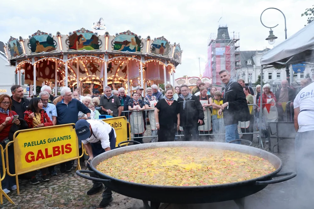 L'esperit faller i la tradició gastronòmica conquisten Alemanya en una multitudinària jornada de convivència