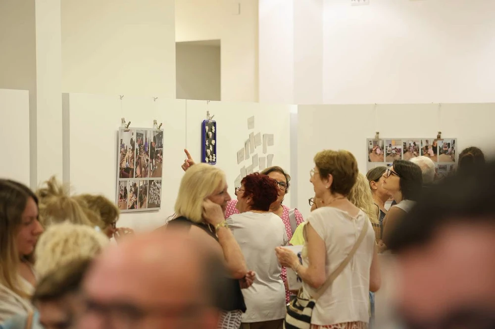 La Casa de l’Ensenyança acull l’exposició solidària Ninots amb memòria de l’associació AFACU
