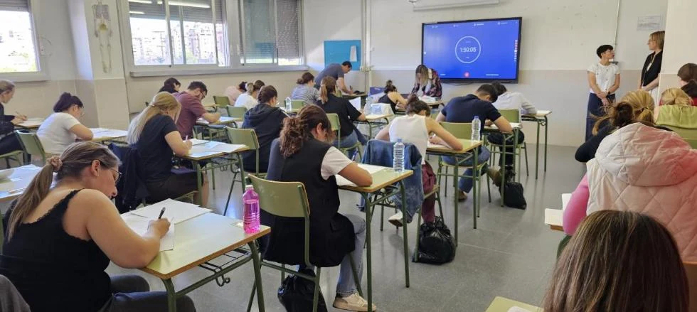 La Generalitat obri la porta a aconseguir l'A1 de valencià gratis a través dels ajuntaments
