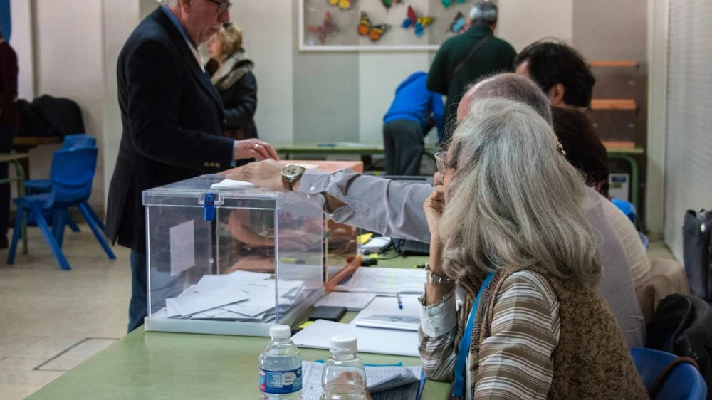 Plazos y procedimientos: cuándo sabrás si te toca formar parte de una mesa electoral el 29-N