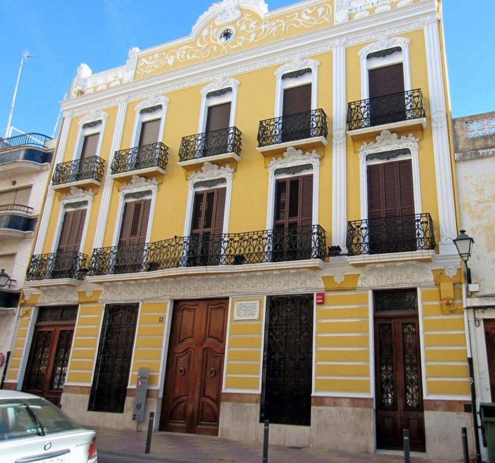 La Casa Palomes reabre sus puertas a la divulgación científica con el nuevo curso de Unisocietat